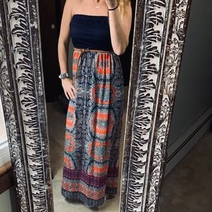 Maxi dress